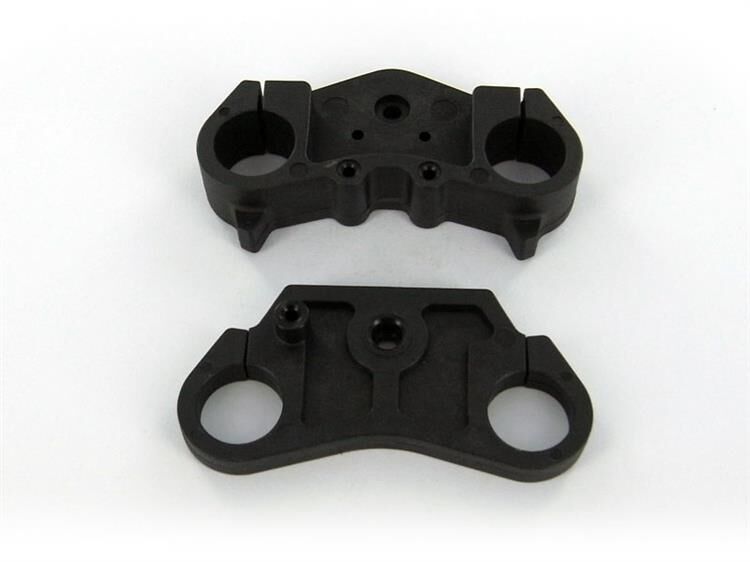 SkyRC Front Suspension mounts (RB-A010/17) / SK700002-02