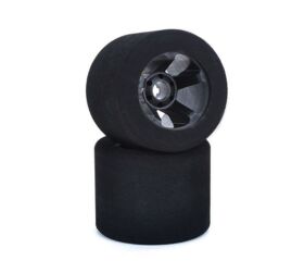 CONTACT Nitro 1:8 auf 5Speichenfelge / CONJ83507