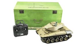 AMEWI Panzer Walker Bulldog M41 Rauch & Sound 1:16,...