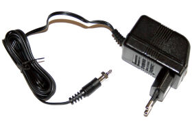 HRC Racing Ladegerät 230V für Glühkerzenstecker, 3V 200mA / HRC8000
