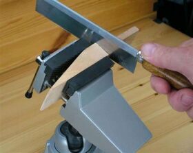 Krick MODELCRAFT Universal Schraubstock mit Vakuumhalterung / 492145