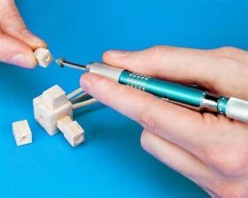 Krick MODELCRAFT Halter mit 4 Diamanteinsätzen / 492341