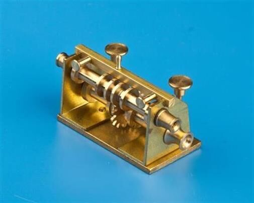 Krick BILLING BOATS Schleppnetzwinde 55x25 mm / BF0316