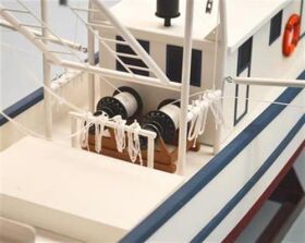 Krick DUMAS BOATS Rusty Shrimps-Boot 1:24 Bausatz / ds1271