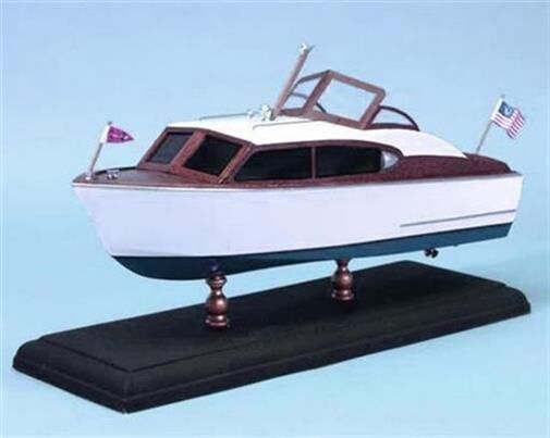 Krick DUMAS BOATS Chris-Craft 24 ft. Sedan Cruiser 1956 Bausatz / ds1707