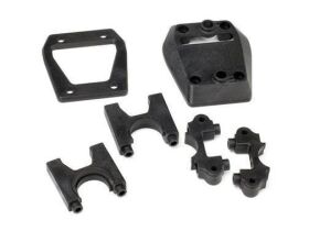 HB RACING D815 CENTER BULKHEAD SET / HB114755