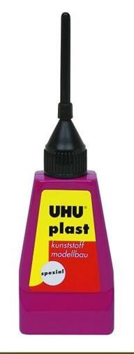 UHU plast spezial 30g mit Metallkanüle Spezialklebstoff für Plastik Modellbau / 45880