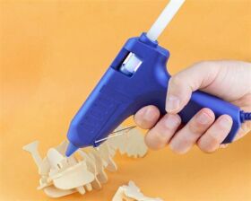 Krick Heißklebepistole mit Klebepatronen / 492811