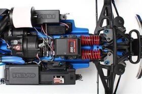 TRAXXAS Revo RTR 3.3R TQ-Wireless silber Verbrenner Allrad 2-Gang v/r +12V-Lader &TSM / TRX53097-3SLVR