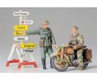 TAMIYA 1:35 Diorama-Set Motorrad m.Wegwei.(2) / 300035241
