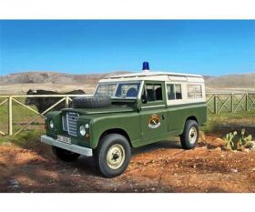 ITALERI 1:35 Land Rover 109 "Guardia Civil" /...