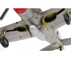 TAMIYA 1:72 P-47D Thunderbolt Razorback / 300060769