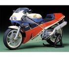 TAMIYA 1:12 Honda VFR 750R 1987 / 300014057