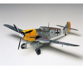 TAMIYA 1:48 Dt. Messerschmitt BF109E-4/7 Trop / 300061063