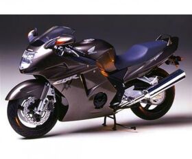 TAMIYA 1:12 Honda CBR110XX Super Blackbird / 300014070