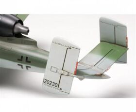 TAMIYA 1:48 Dt. Heinkel He162A-2 Salamander / 300061097