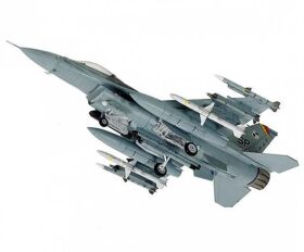 TAMIYA 1:72 F-16CJ Fighting Falcon m.Zurüsttei. / 300060788