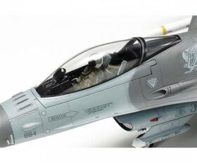 TAMIYA 1:72 F-16CJ Fighting Falcon m.Zurüsttei. / 300060788