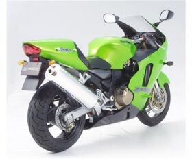 TAMIYA 1:12 Kawasaki Ninja ZX-12R 1999 / 300014084