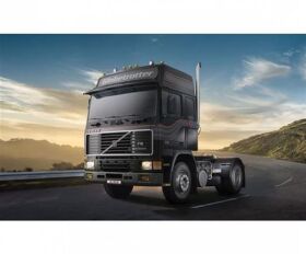ITALERI 1:24 VOLVO F-16 Globetrotter / 510003923