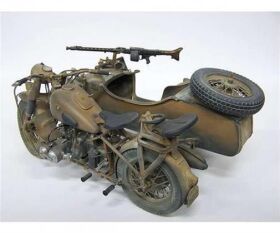 ITALERI 1:9 Deut.Militärmotorrad mit Seitenwagen /...