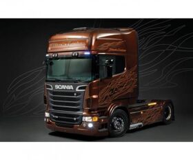 ITALERI 1:24 Scania R730 V8 Black Amber / 510003897