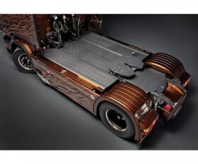 ITALERI 1:24 Scania R730 V8 Black Amber / 510003897
