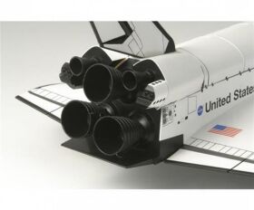 TAMIYA 1:100 Space Shuttle Atlantis / 300060402