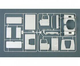 ITALERI 1:24 US Abschlepp-Truck / 510003825
