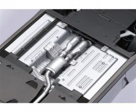 TAMIYA 1:24 Nissan GT-R Strassenversion / 300024300