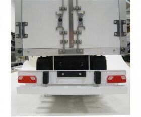 CARSON 1:14 Euro-Stoßstange TAM-Kühlauflieger...