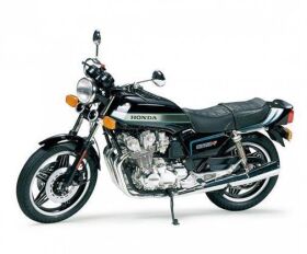TAMIYA Plastikbausatz 1:6 Honda CB750F 1979 / 300016020