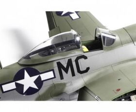 TAMIYA Plastikmodell Bausatz 1:32 North American P-51D Mustang / 300060322