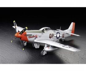 TAMIYA Plastikmodell Bausatz 1:32 North American P-51D Mustang / 300060322