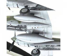 Tamiya 1:48 US P-38 F/G Lightning / 300061120