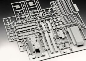 Revell Jagdpanther Sd.Kfz.173 / 03327