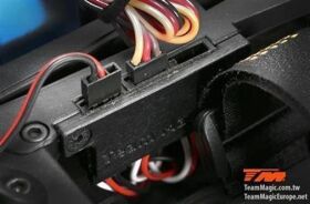 Team Magic Auto 1/10 Monster Truck Elektrisch 4WD RTR Brushless Wasserdicht E5 Silber / TM510001S