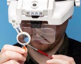 Modelcraft Profi LED-Kopfbandlupe / 492214