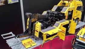 TAMIYA LKW Bausatz 1:14 8x4 RC Truck / 300056362