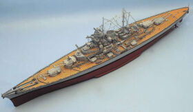 Aero Naut Tirpitz Schlachtschiff RC Modell Bausatz / 361900