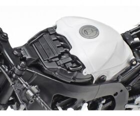 TAMIYA 1:12 Honda CBR 1000-RR-R Fireblade SP / 300014138