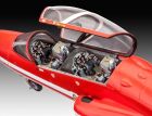 Revell Modellbausatz BAe Hawk T.1 "Red Arrows" / 04921