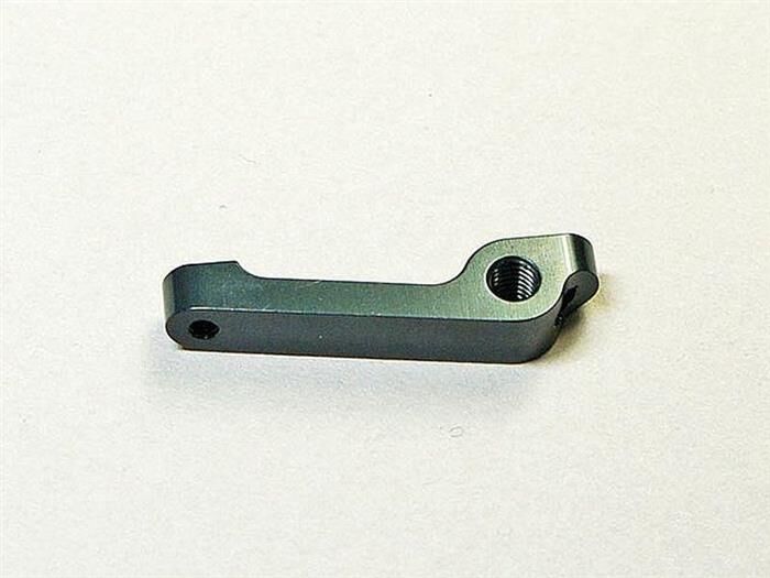 MUGEN Dämpferhalterung hinten unten / MUGA2530