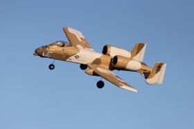 E-flite UMX A-10 Thunderbolt II Twin 30mm EDF Jet 562mm BNF Basic mit AS3X & SAFE Select / EFLU6550