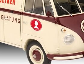 REVELL Modellbausatz VW T1 "Dr. Oetker" / 07677