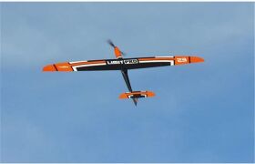 Robbe Modellsport LIMIT PRO PNP MIT EINGEBAUTEN SERVOS UND ANTRIEB, VOLL-GFK/CFK / 2641