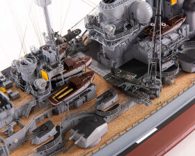 Amati Standmodell Schlachtschiff Bismarck 1:200 Bausatz / 25076