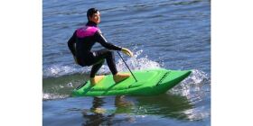 Kyosho RC Surfer 4 RC Electric Readyset (KT231P+) T3 Catch Surf / K.40110T3B