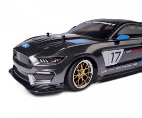 Carson 1:10 Räderset Y-Design2 (4) gold/chrom / 500900163