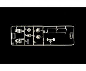 ITALERI 1:12 Lancia Delta HF Integrale 16V / 510104709